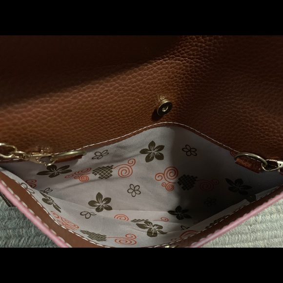 Envelope style Clutch/Purse - Picture 2 of 3